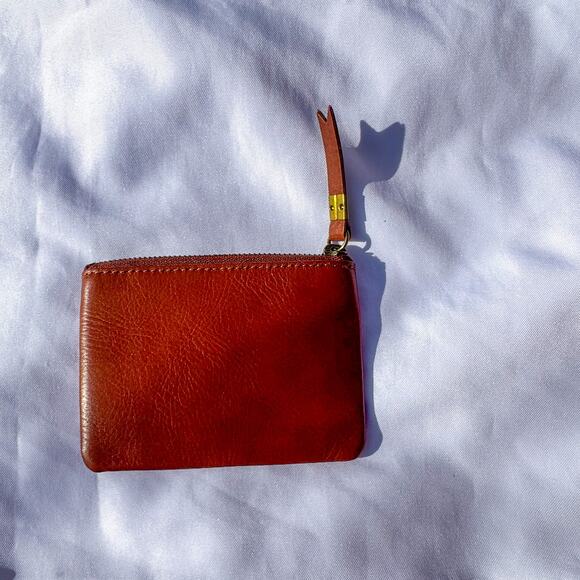 🤎 The Madewell Leather Zip Coin Pouch / Wallet in English Saddle 🤎 - Picture 2 of 5